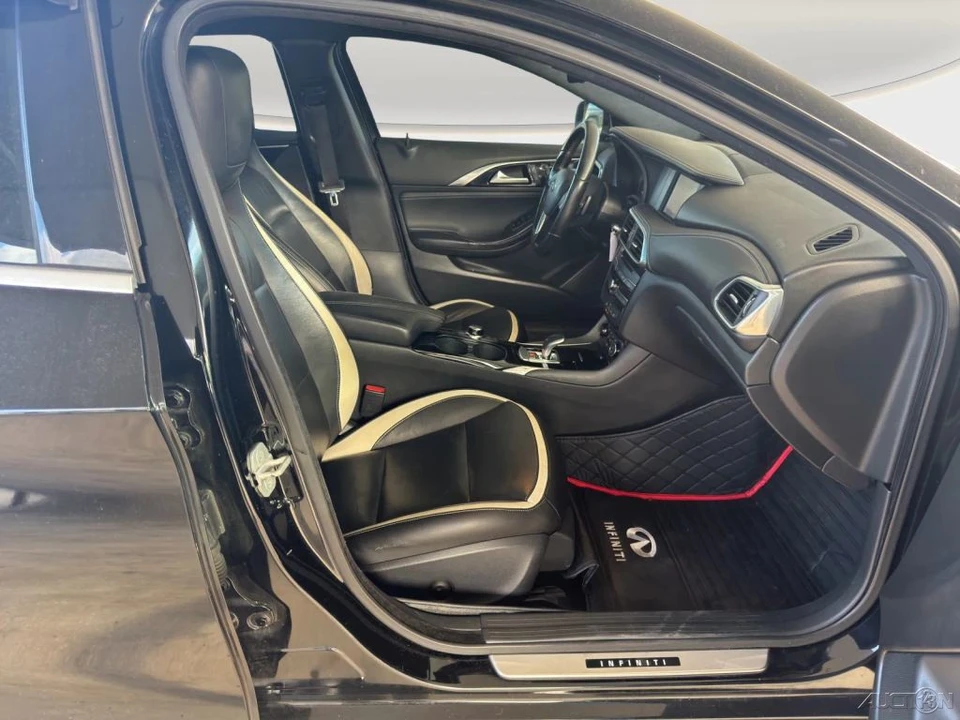 2017 Infiniti QX30 - Image 19 of 21