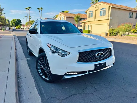 2017 Infiniti QX70 3.7 Sport Utility 4D