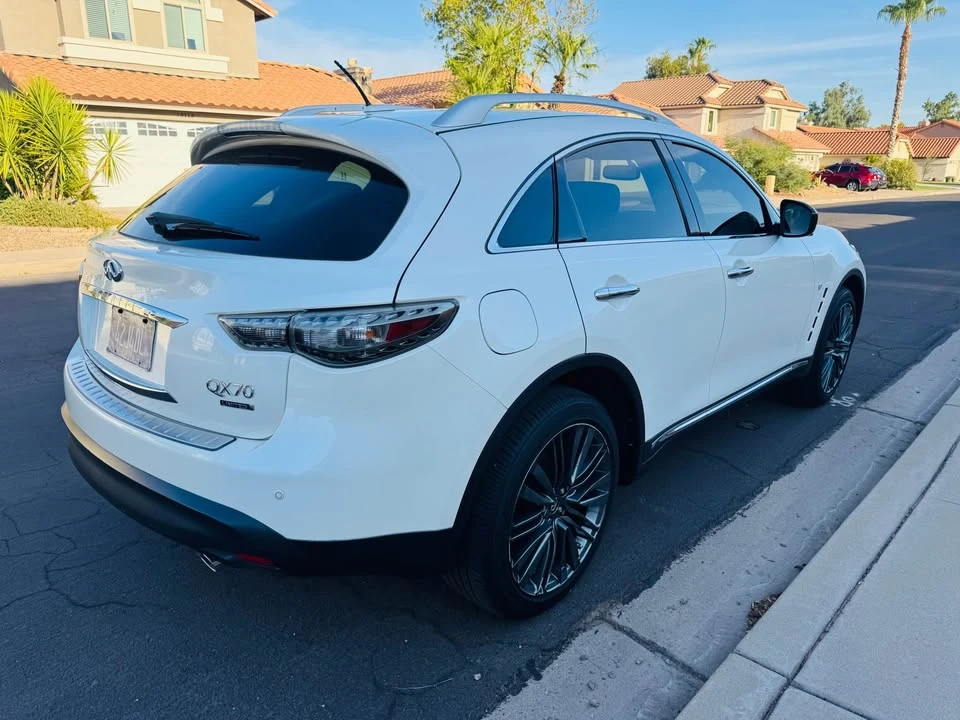 2017 Infiniti FX/QX 2nd Gen - Image 6 of 11