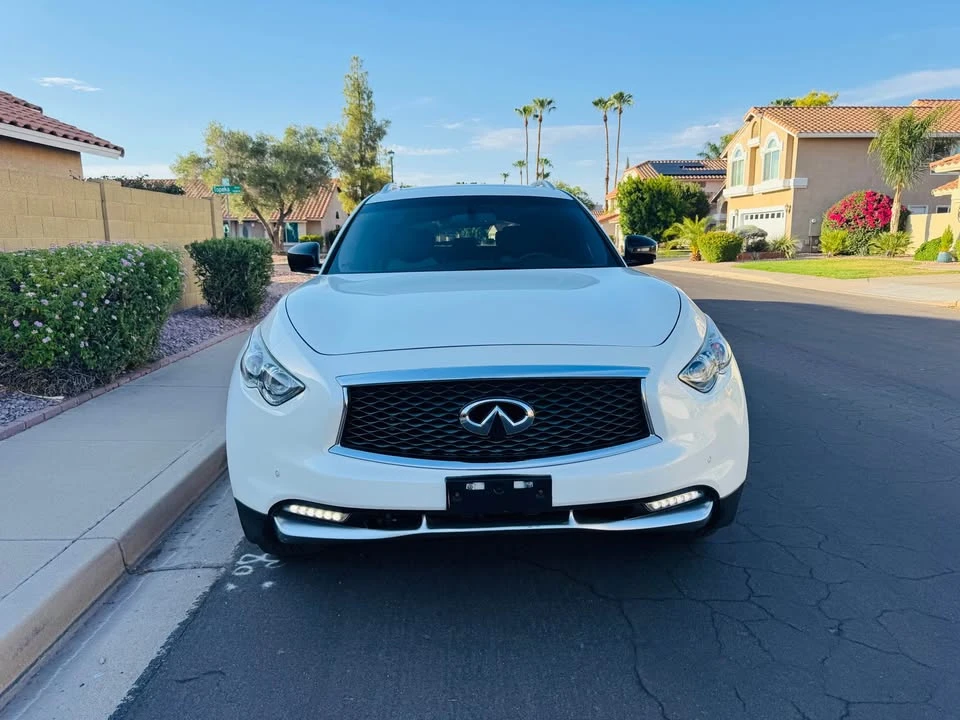 2017 Infiniti FX/QX 2nd Gen - Image 2 of 11