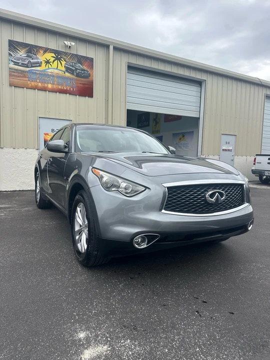 2017 Infiniti FX/QX 2nd Gen - Image 11 of 20