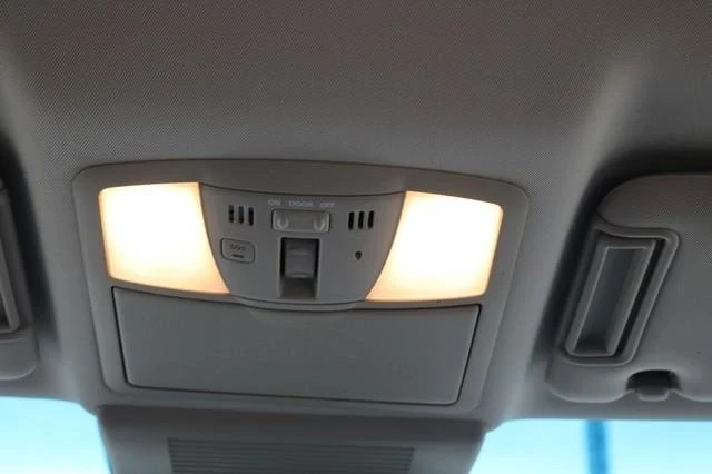 2017 Infiniti QX80 - Image 18 of 19