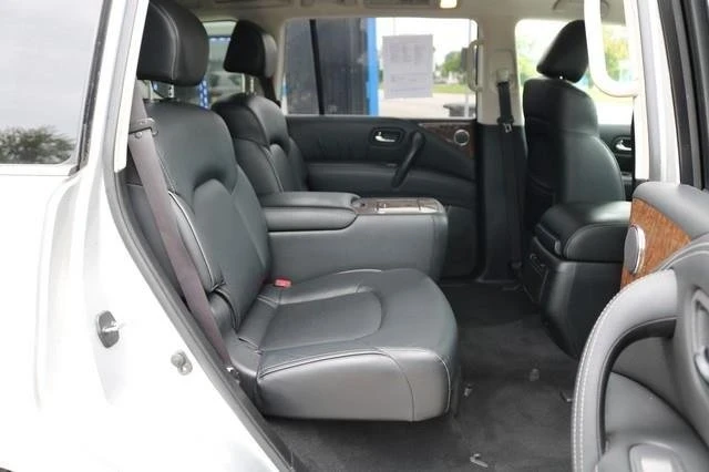 2017 Infiniti QX80 - Image 12 of 19