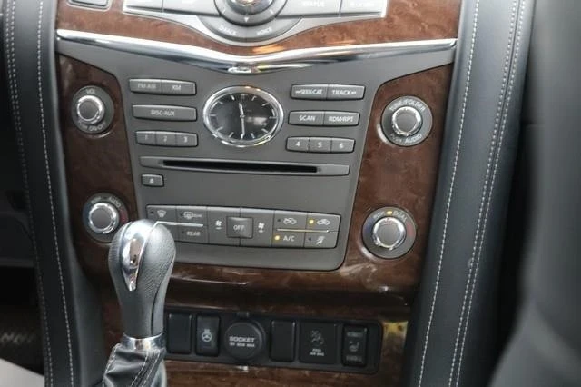 2017 Infiniti QX80 - Image 16 of 19