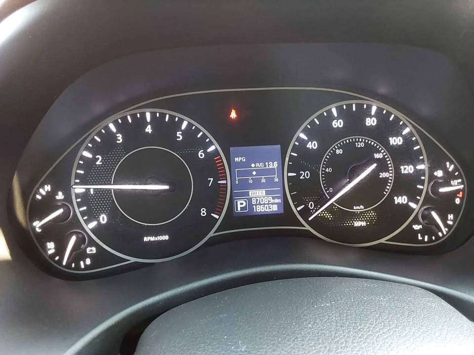 2017 Infiniti QX80 - Image 6 of 17