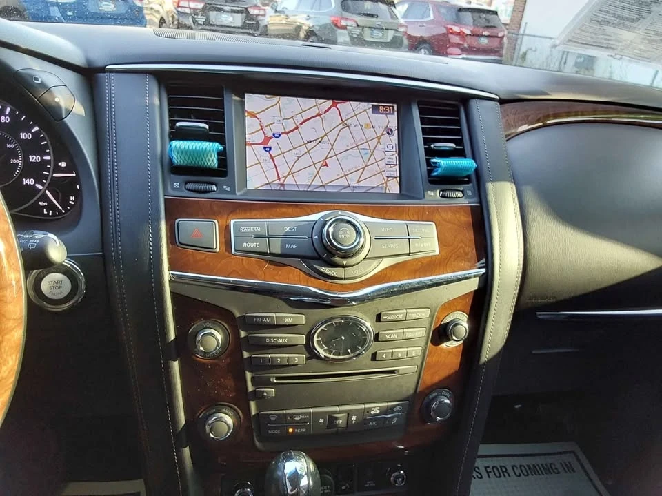 2017 Infiniti QX80 - Image 7 of 17
