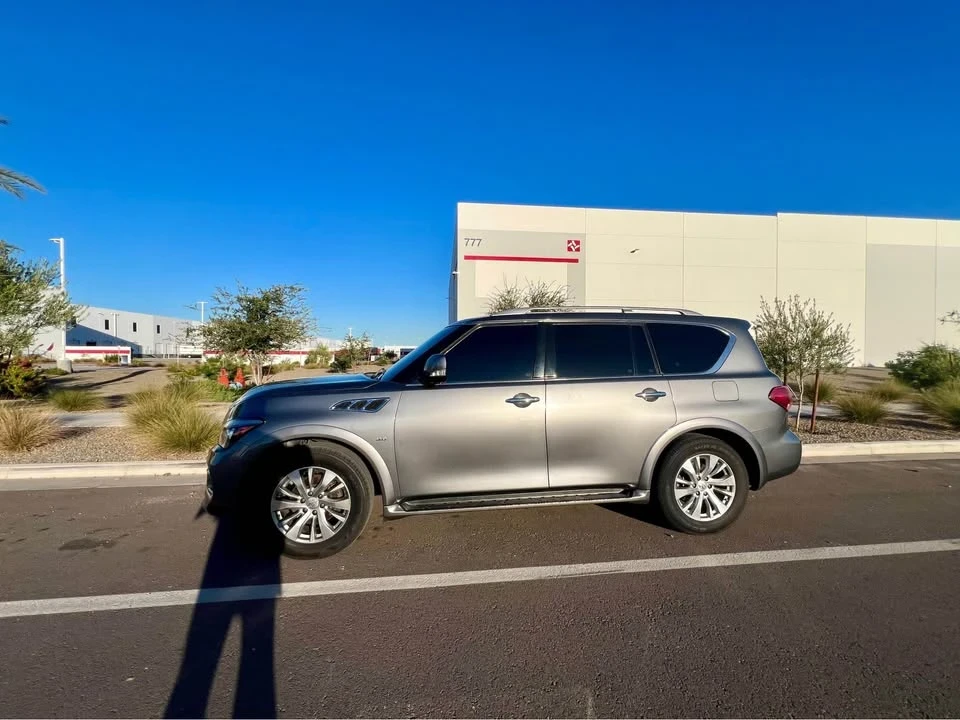 2017 Infiniti QX80 - Image 5 of 17