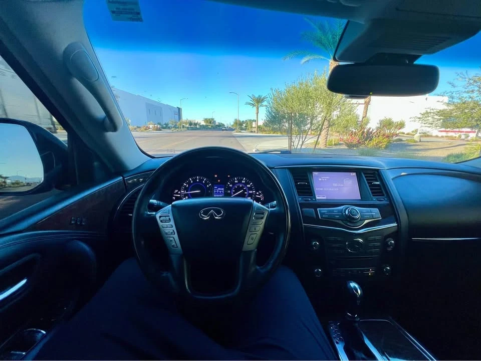 2017 Infiniti QX80 - Image 14 of 17