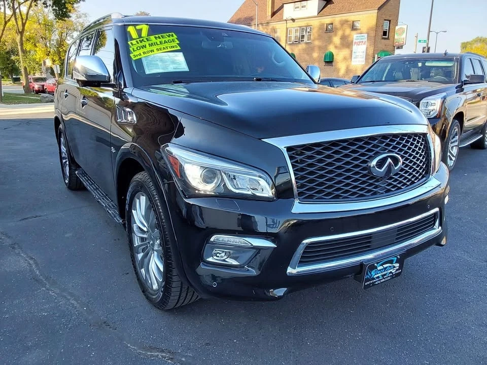 2017 Infiniti QX80 - Image 2 of 17