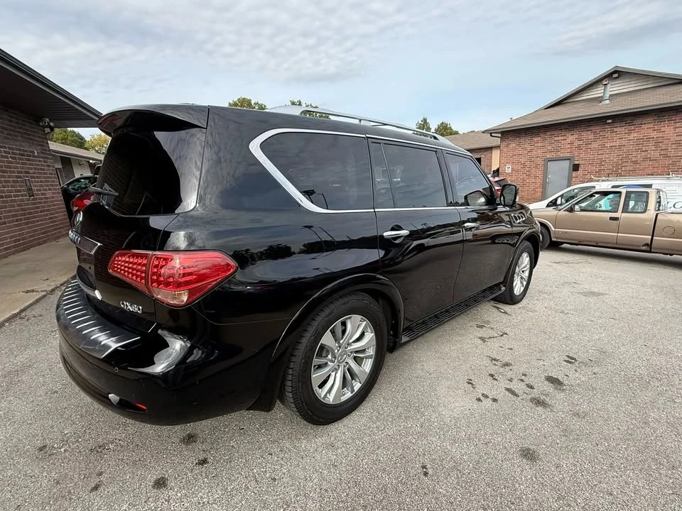 2017 Infiniti QX80 - Image 6 of 20