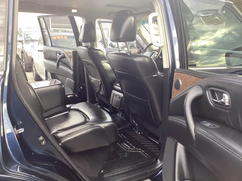 2017 Infiniti QX80 - Image 7 of 8