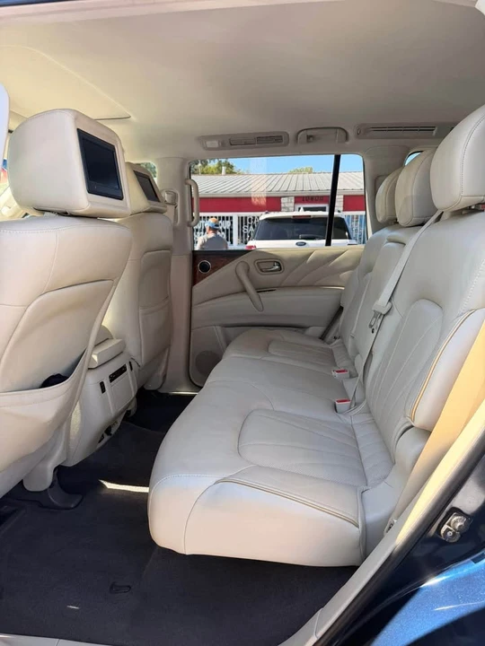 2017 Infiniti QX80 - Image 4 of 8