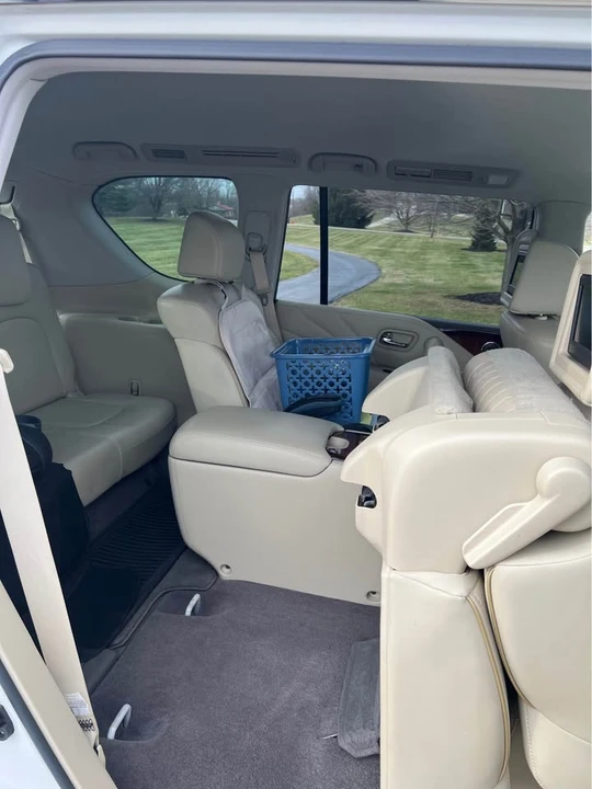 2017 Infiniti QX80 - Image 8 of 10