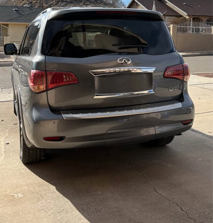 2017 Infiniti QX80 - Image 4 of 4