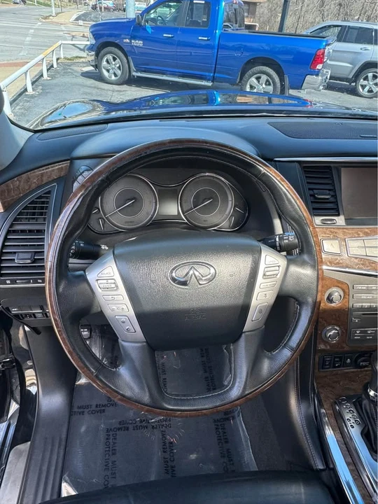 2017 Infiniti QX80 - Image 13 of 18