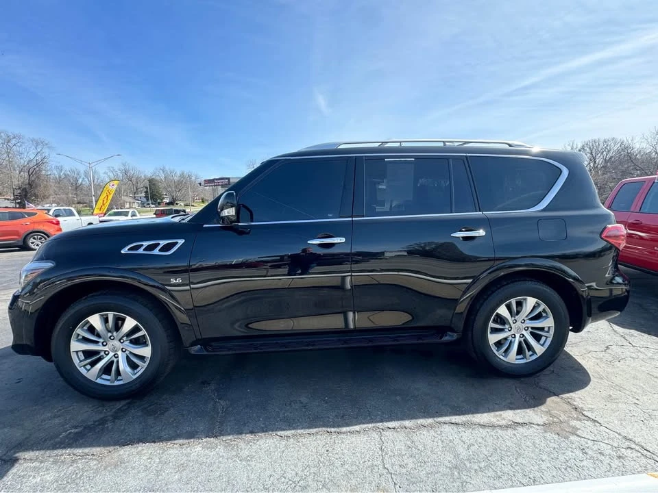 2017 Infiniti QX80 - Image 5 of 16