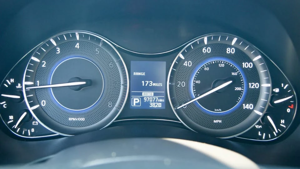 2017 Infiniti QX80 - Image 9 of 10