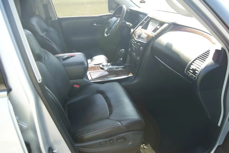 2017 Infiniti QX80 - Image 7 of 10