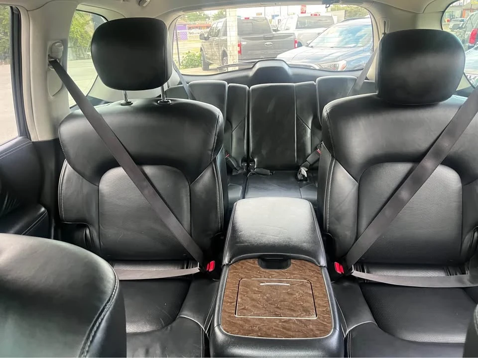 2017 Infiniti QX80 - Image 11 of 12