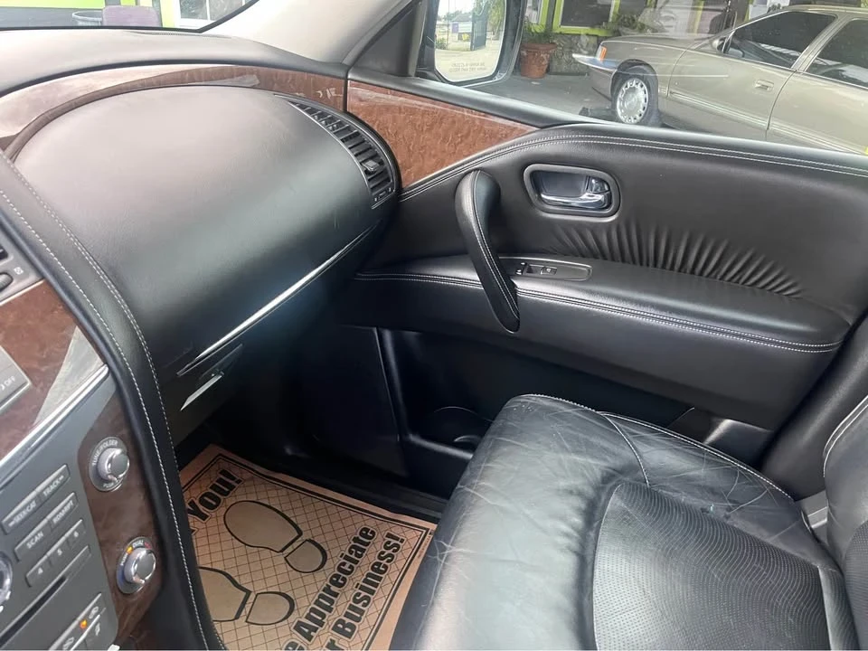 2017 Infiniti QX80 - Image 8 of 12