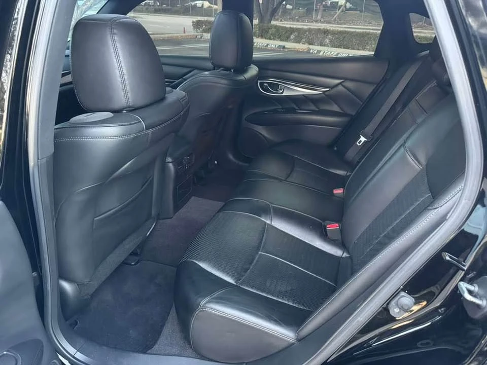 2017 Infiniti M/Q70 4th Gen - Image 10 of 18