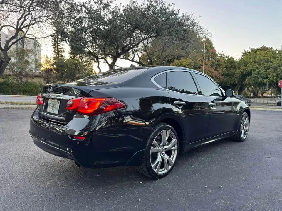 2017 Infiniti M/Q70 4th Gen - Image 6 of 18
