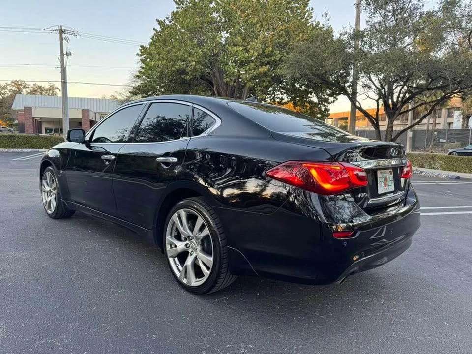 2017 Infiniti M/Q70 4th Gen - Image 7 of 18