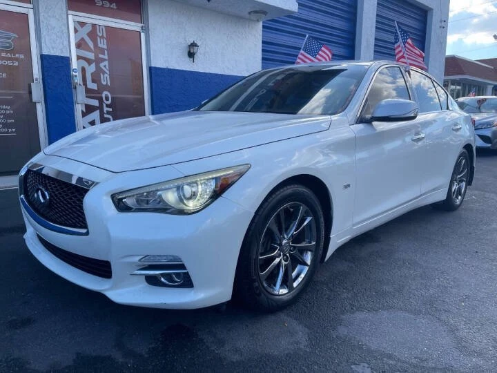 2017 Infiniti Q50 - Image 2 of 8