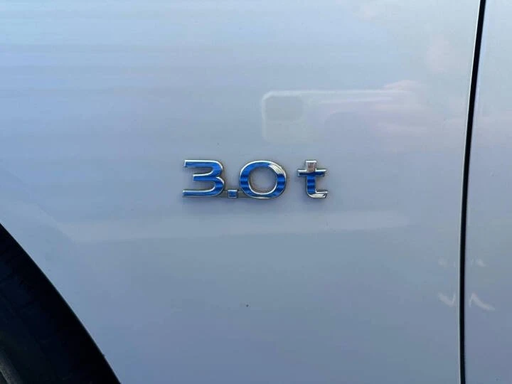 2017 Infiniti Q50 - Image 4 of 8