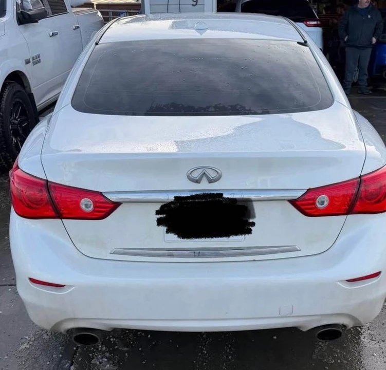 2017 Infiniti Q50 - Image 3 of 7