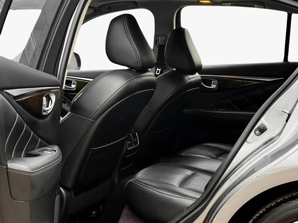 2017 Infiniti Q50 - Image 8 of 20