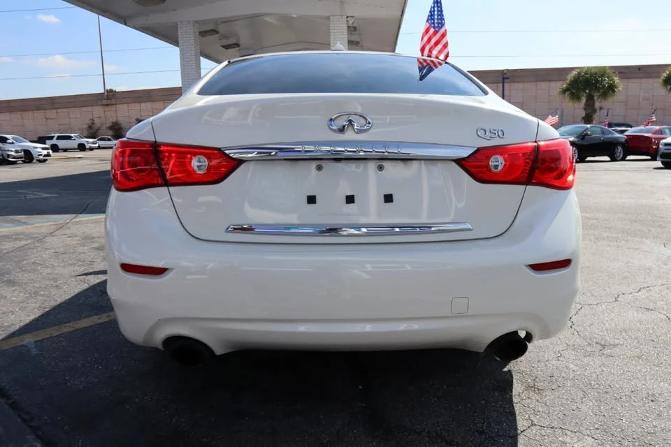 2017 Infiniti Q50 - Image 6 of 19