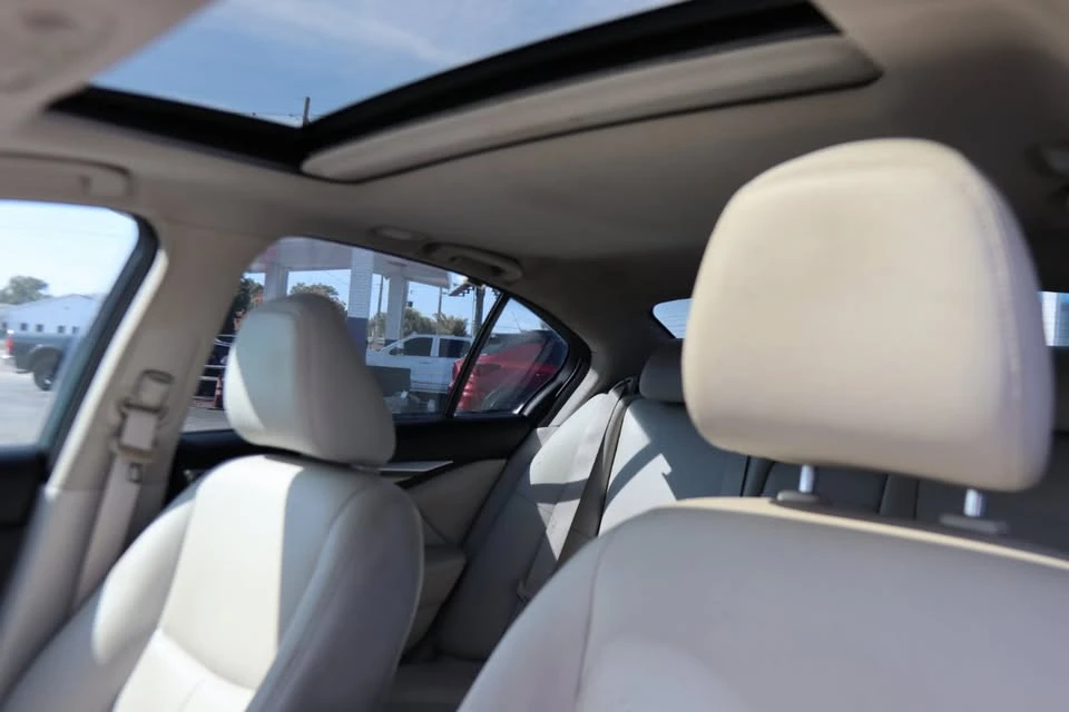 2017 Infiniti Q50 - Image 18 of 19