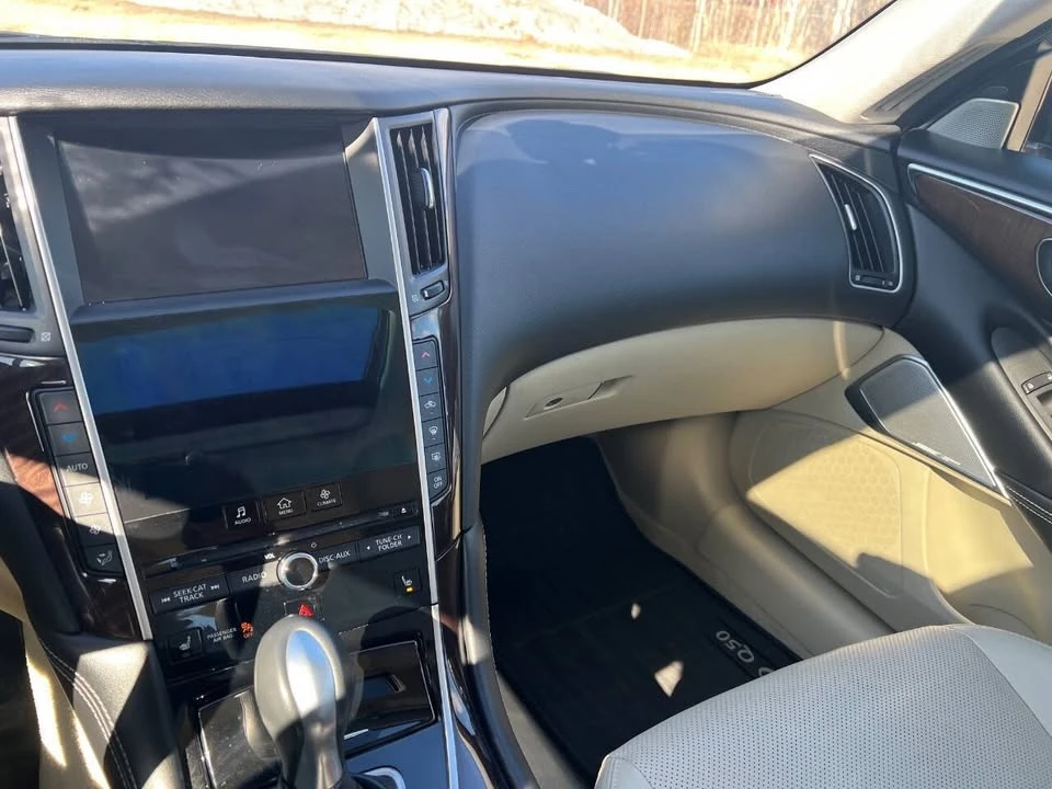 2017 Infiniti Q50 - Image 11 of 19