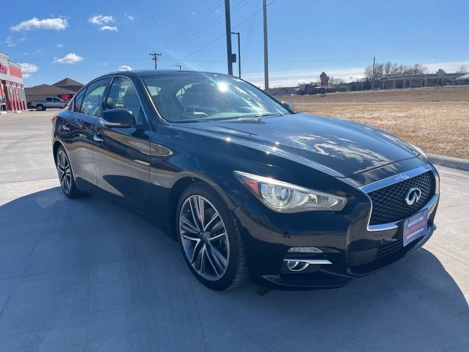 2017 Infiniti Q50 - Image 2 of 19