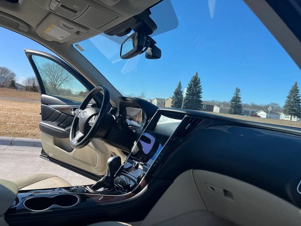 2017 Infiniti Q50 - Image 17 of 19