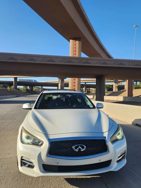 2017 Infiniti Q50 - Image 9 of 11