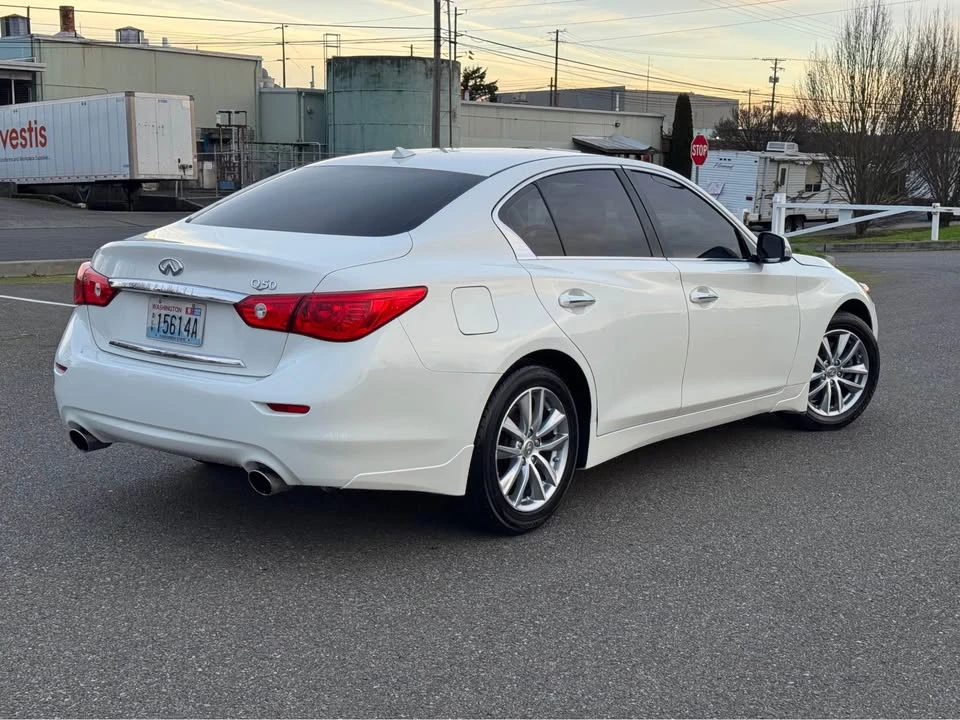 2017 Infiniti Q50 - Image 5 of 14