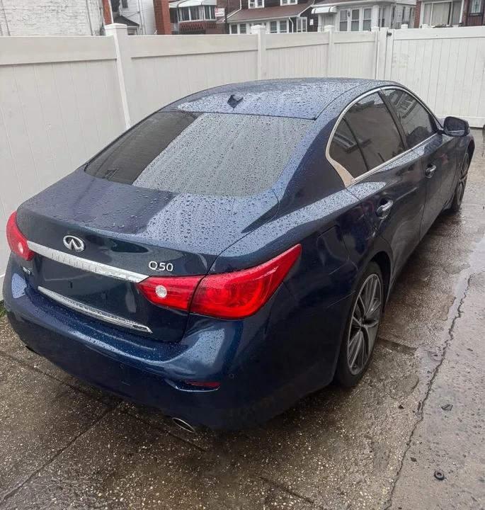 2017 Infiniti Q50 - Image 3 of 6
