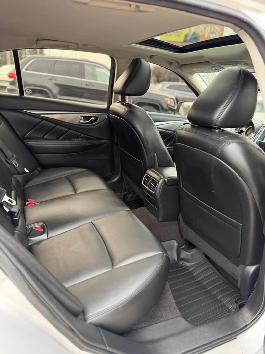 2017 Infiniti Q50 - Image 16 of 19