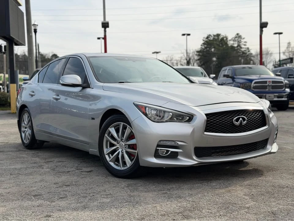 2017 Infiniti Q50 - Image 2 of 19