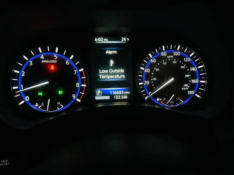 2017 Infiniti Q50 - Image 15 of 19