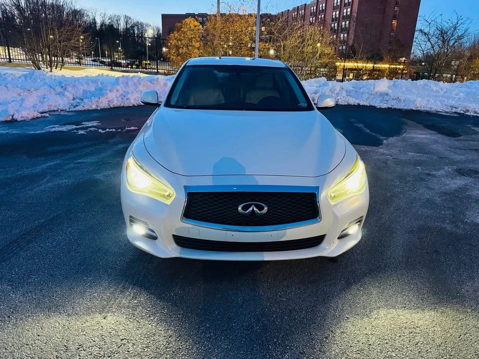 2017 Infiniti Q50 - Image 2 of 19