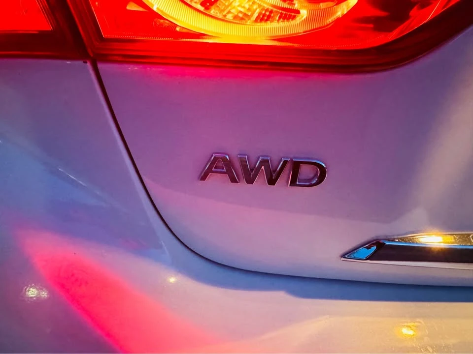 2017 Infiniti Q50 - Image 7 of 19