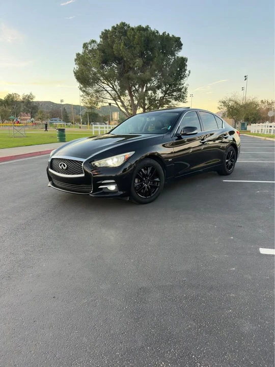 2017 Infiniti Q50 - Image 2 of 11