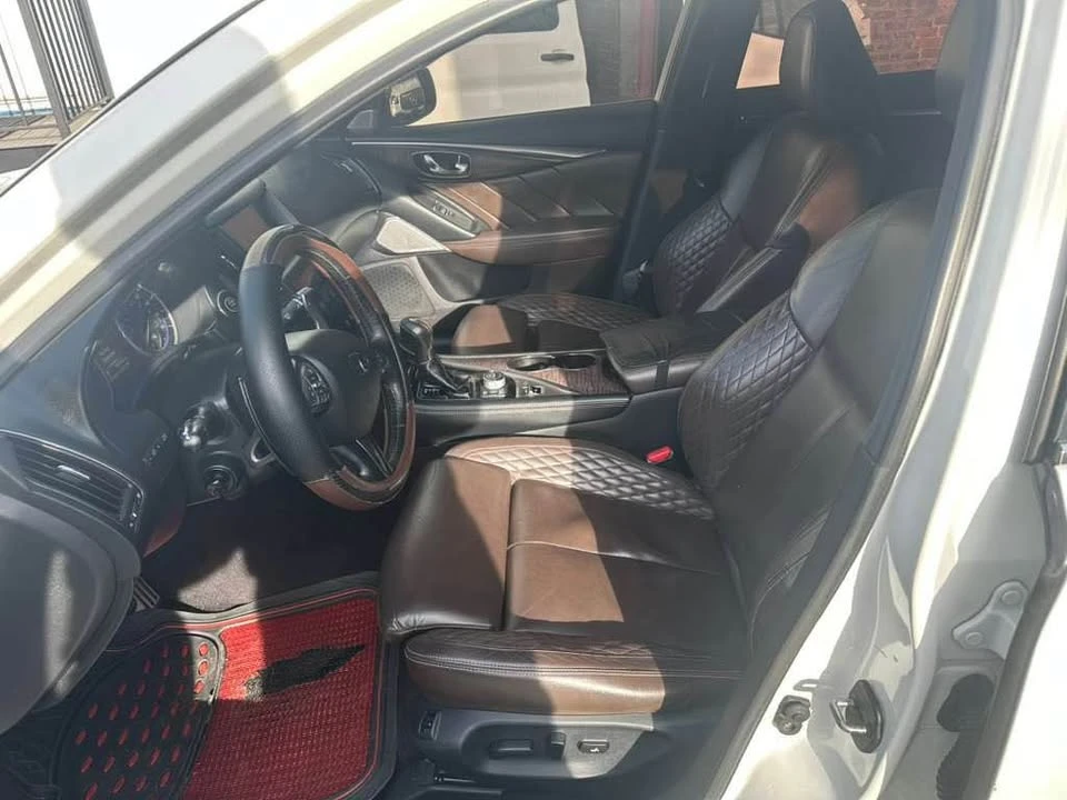 2017 Infiniti Q50 - Image 7 of 18