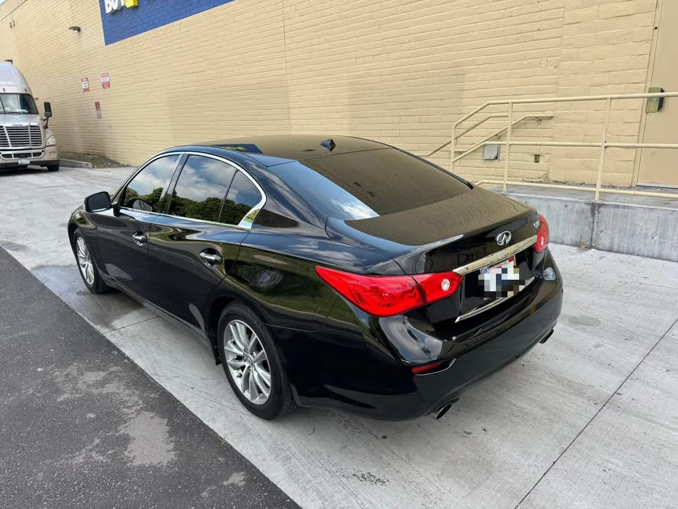 2017 Infiniti Q50 - Image 2 of 10