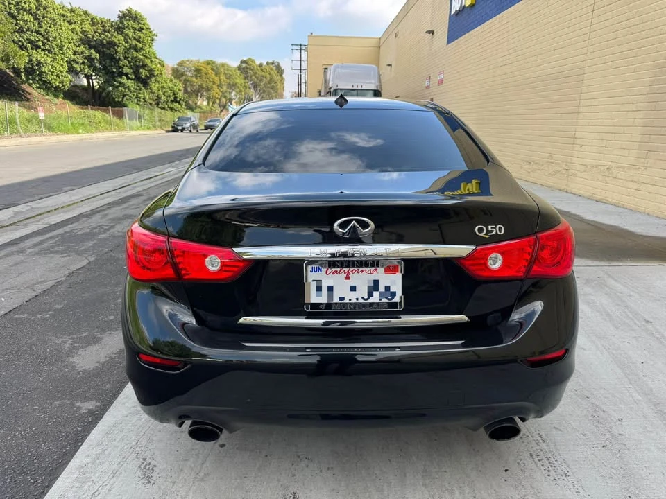 2017 Infiniti Q50 - Image 3 of 10