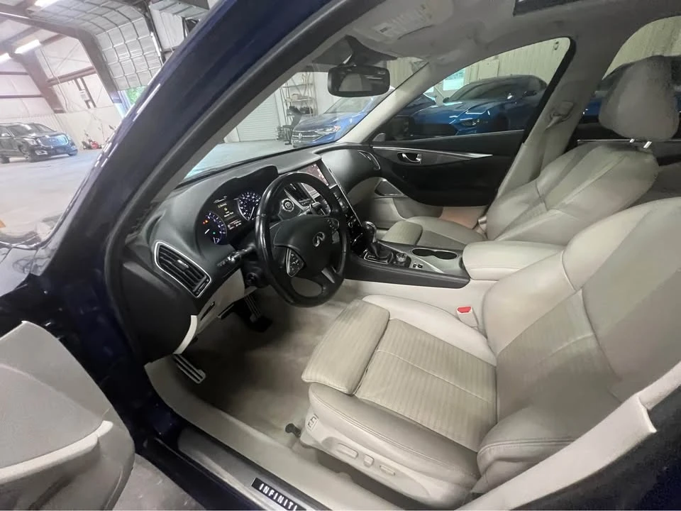 2017 Infiniti Q50 - Image 2 of 7