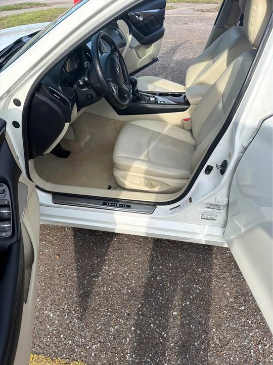 2017 Infiniti Q50 - Image 7 of 8